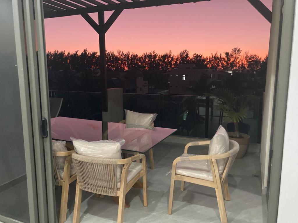 Splendide Penthouse Vue Mer A 5 Mn A Pied De La Plage Flic-en-Flacq Exterior foto